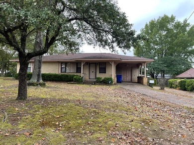 (private lake, pond, creek) Home For Sale in Linden Texas