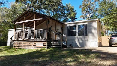 Well maintained home with 4 bedrooms, 2 bathrooms, furnished - photo 2