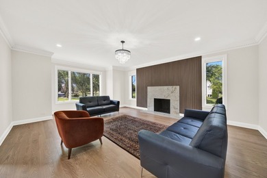 This TURN KEY LUXURY home in the desirable Meadow Lakes - photo 10