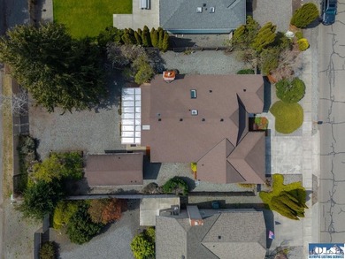 This 3 bed, 3 bath beautifully maintained home has it all! Close - photo 6