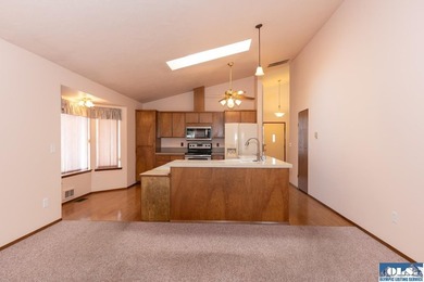 This 3 bed, 3 bath beautifully maintained home has it all! Close - photo 10