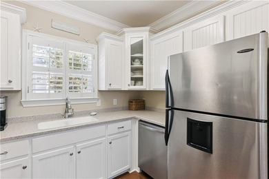 Back on the market through no fault of the sellers. Buyer had a - photo 10