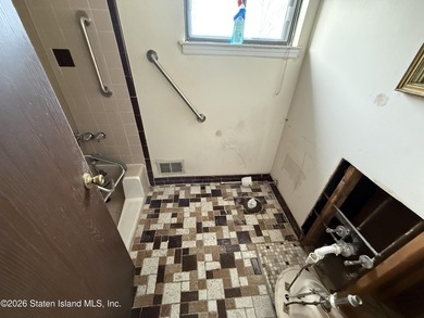 Discover the opportunity at 307 Leverett Avenue-a true blank - photo 10