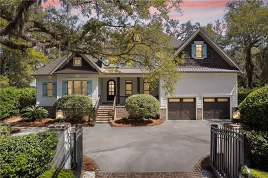 Welcome to 306 Broadway, an exceptional Southend retreat ideally - photo 1