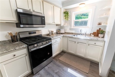 Welcome to 59 Cragg Road! This well-maintained ranch has been - photo 10