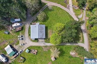 Welcome to your private Olympic Peninsula retreat. Set on 7.87 - photo 5