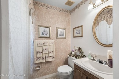 Motivated seller! Spacious 2-bedroom, 2-bath condo offering 1 - photo 13