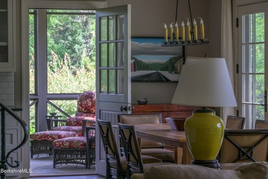 EXPANDED CONTEMPORARY CAPE Appointed with elegant detail - photo 17