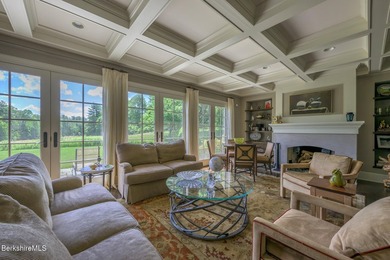 EXPANDED CONTEMPORARY CAPE Appointed with elegant detail - photo 23