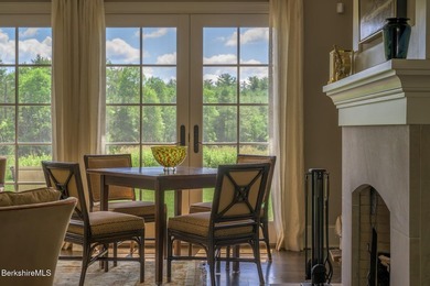 EXPANDED CONTEMPORARY CAPE Appointed with elegant detail - photo 24
