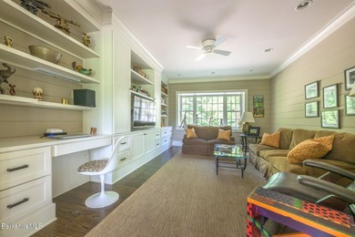 EXPANDED CONTEMPORARY CAPE Appointed with elegant detail - photo 27