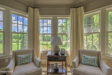 EXPANDED CONTEMPORARY CAPE Appointed with elegant detail - photo 30