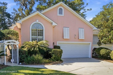 Tucked away in the highly sought-after Turtle Point neighborhood - photo 3