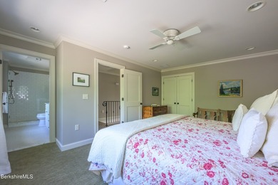 EXPANDED CONTEMPORARY CAPE Appointed with elegant detail - photo 47