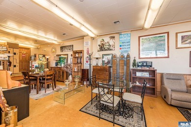 Excellent investment opportunity in ideal location, fully leased - photo 10