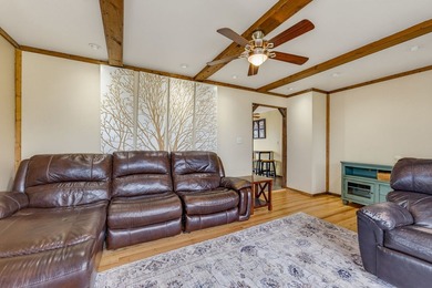 Additional listing photo 4