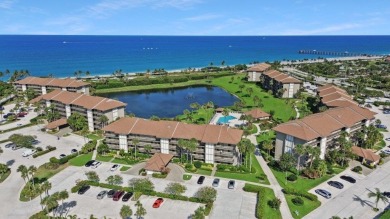 Lake Condo For Sale in Jupiter, Florida