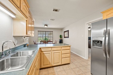 Well maintained single story home in the lake community of - photo 10