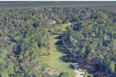 Beautifully wooded golf view lot in the neighborhood of Port - photo 1
