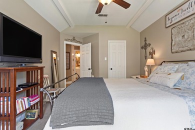 Welcome to Hideaway Lake, one of East Texas' premier private - photo 22