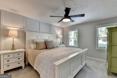 Your private lakeside retreat awaits. Set on spacious acreage in - photo 30