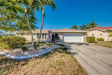 Caloosahatchee River Home For Sale in Cape Coral Florida