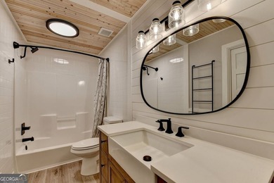 Your private lakeside retreat awaits. Set on spacious acreage in - photo 35
