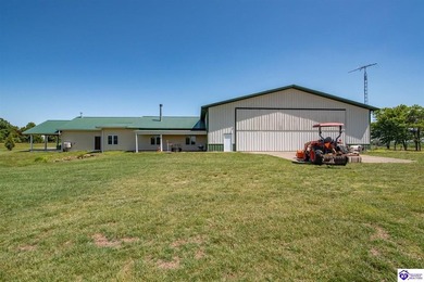 Extraordinary opportunity to own a truly one-of-a-kind 34-acre - photo 6