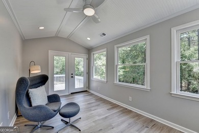 Your private lakeside retreat awaits. Set on spacious acreage in - photo 38