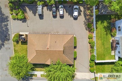 Exceptional opportunity to own a beautifully updated commercial - photo 21