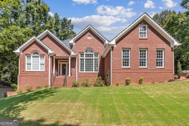 Lake Lanier Home For Sale in Flowery Branch Georgia