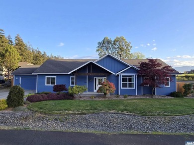 Contemporary single-level 3br, 2ba, plus office/den home in - photo 1