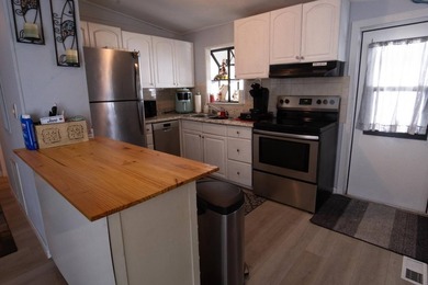 Experience the ultimate Florida resort lifestyle in this - photo 4
