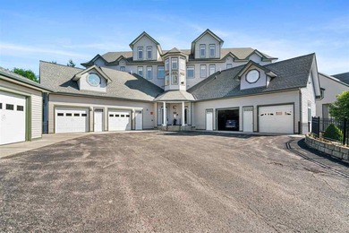 Experience refined living in this beautifully appointed - photo 41