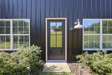 Additional listing photo 4