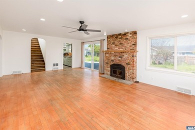 Welcome to 405 W. Spruce St. in Sequim! This charming, oversized - photo 6