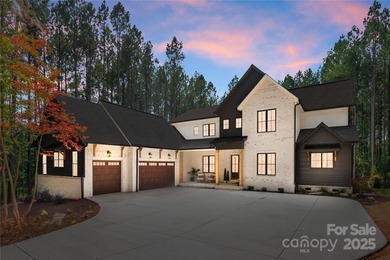 Lake Norman Home Sale Pending in Denver North Carolina