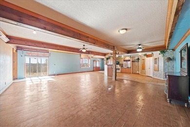 Gorgeous land and setting! If you're looking for privacy and - photo 7