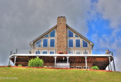 (private lake, pond, creek) Home For Sale in Pioneer Tennessee