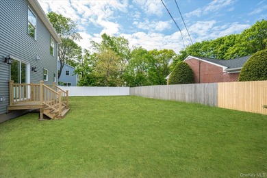 Stunning New Construction Offering Exceptional Craftsmanship & - photo 4