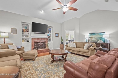 Freshly renovated and offering the rare combination of space - photo 13