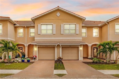 Lake Townhome/Townhouse For Sale in Naples, Florida