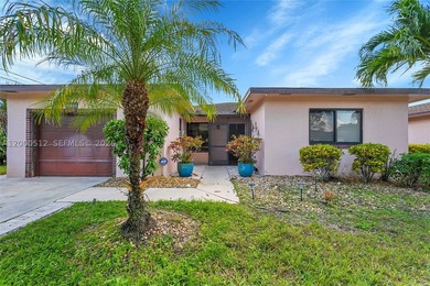 Huntington Lakes Condo For Sale in Delray Beach Florida
