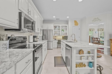 Freshly renovated and offering the rare combination of space - photo 23