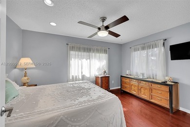 Seller motivated, contribution towards buyers closing costs! - photo 7