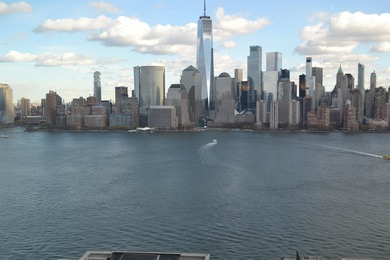 Hudson River Condo For Sale in JC, Downtown New Jersey