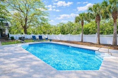 Freshly renovated and offering the rare combination of space - photo 46
