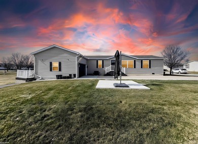 (private lake, pond, creek) Home For Sale in Lenox Michigan