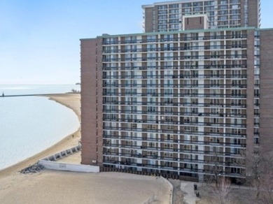 Lake Home For Sale in Chicago, Illinois