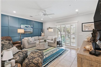 Beautifully maintained FULLY FURNISHED coastal townhome with - photo 6